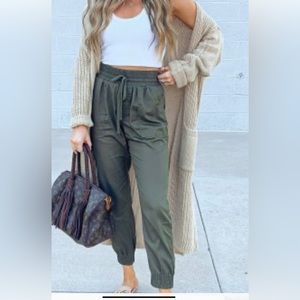 A NEW DAY JOGGER NWOT